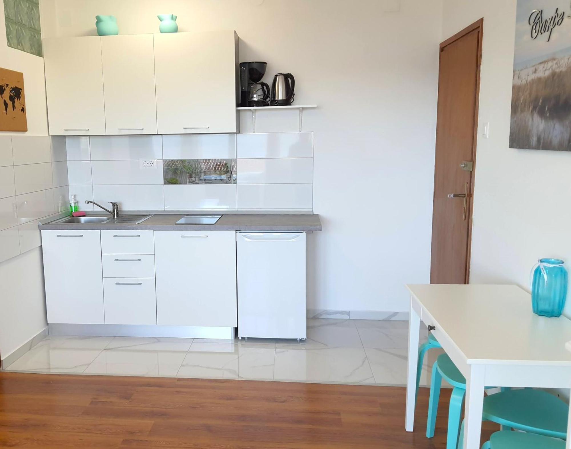Apartments Crikvenica Megan 1 Phòng bức ảnh